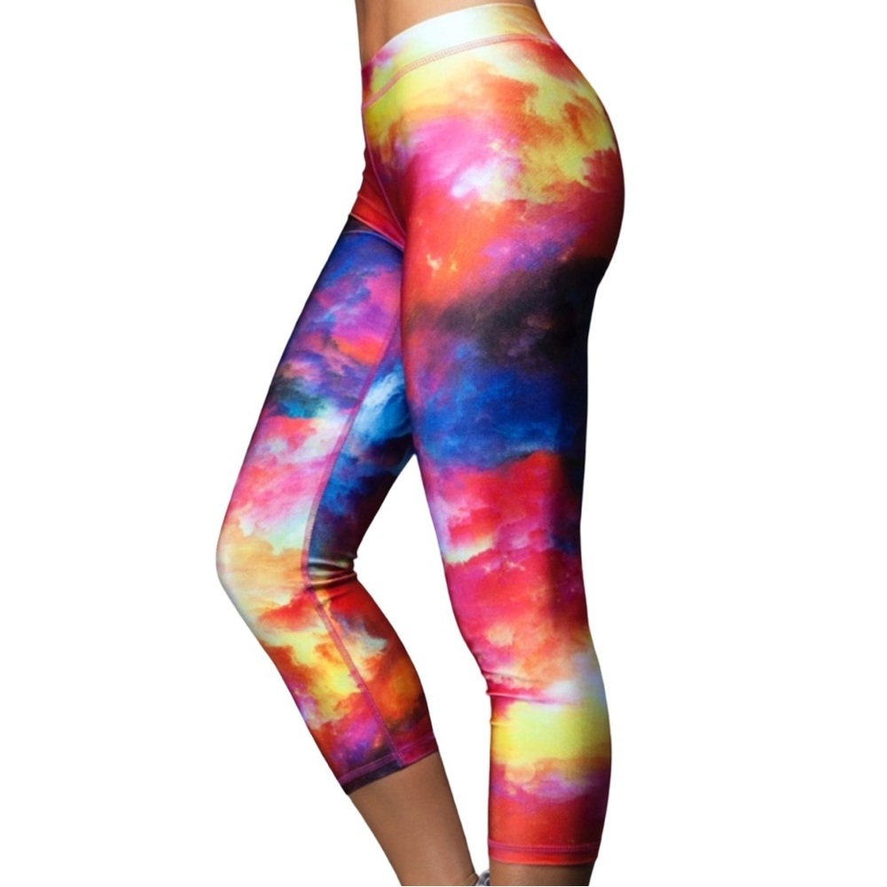 Zara Terez Vibrant Tie Dye Capri Leggings Women’s Medium Athleisure Yoga